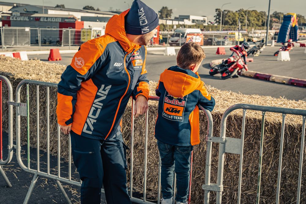 KTM POWERWEAR ACCESORIES AND APPAREL