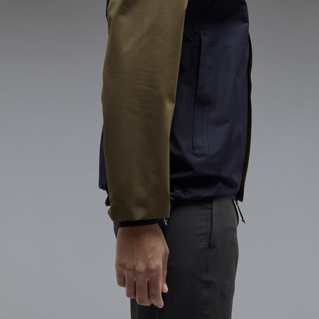 Oakley Elements Shell Jacket 2 in Army Green