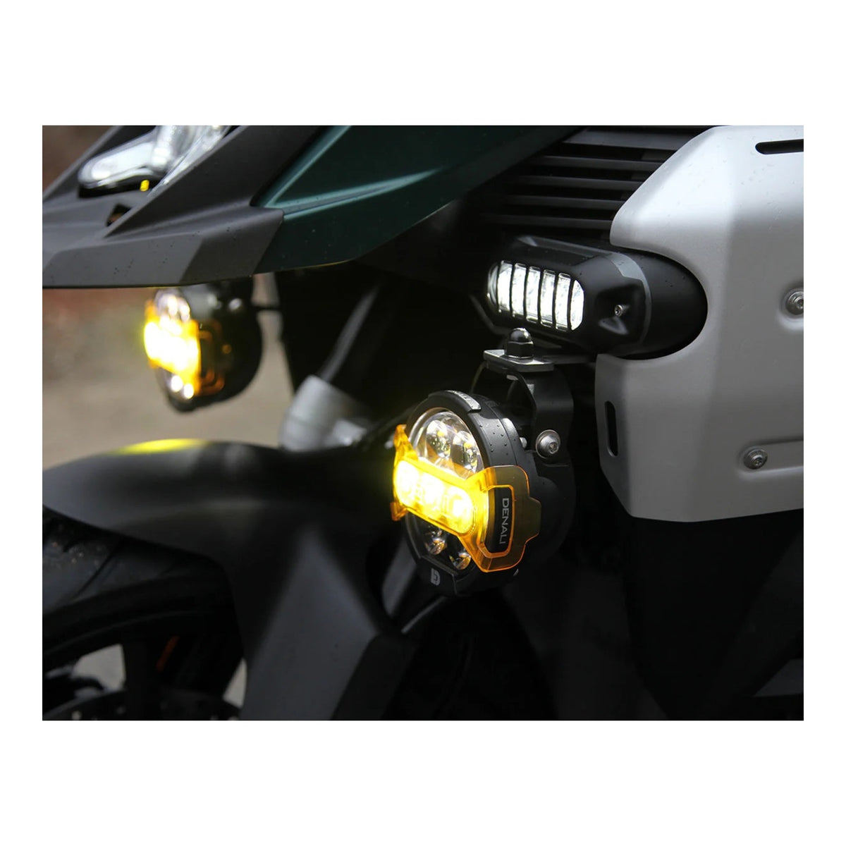 Denali Upper Driving Light Mount Kit – BMW R1300GS Adventure