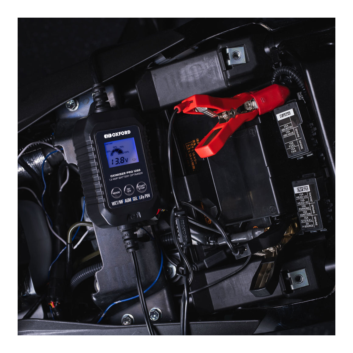 Oxford USB Dual Socket - Handlebar Mount