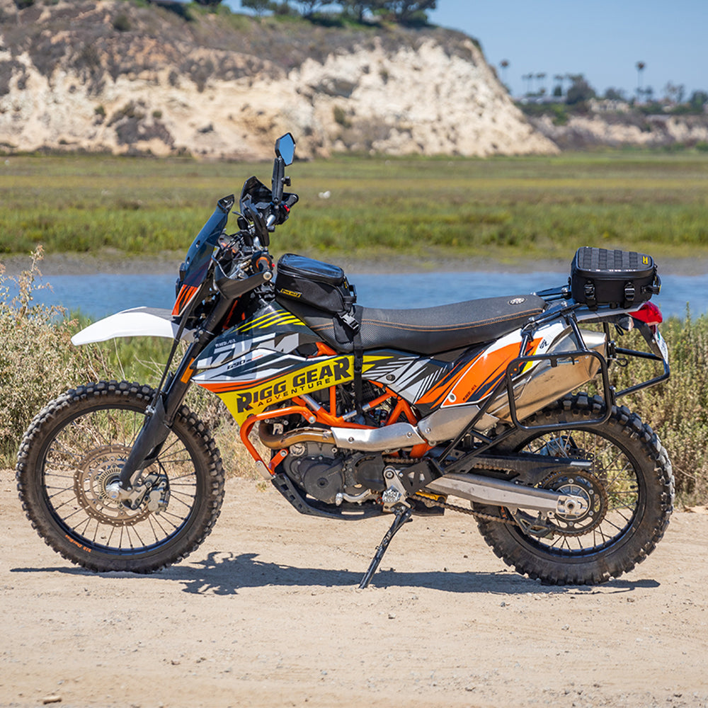 RG-1040 - TRAILS END LITE TANK BAG - 14