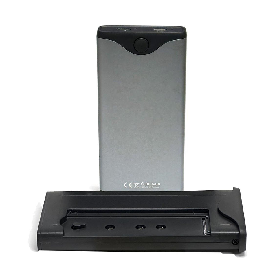 CFX-B / CFX-A / SDXC / MICRO SDXC MULTI CARD READER WITH M.2 SSD SLOT